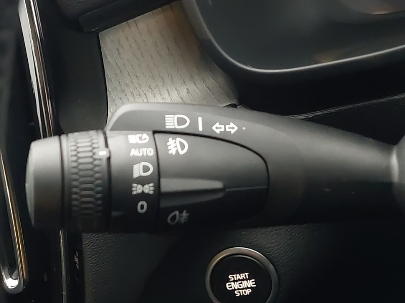 Used Volvo XC40 2025 for sale - 76970216: Photo 17