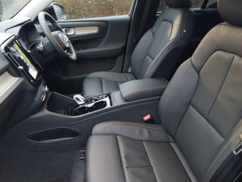 Used Volvo XC40 2025 for sale - 76970216: Photo 5