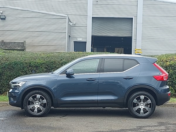 Used Volvo XC40 2021 for sale - 76213689: Photo 4