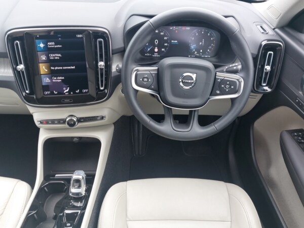 Used Volvo XC40 2021 for sale - 76213689: Photo 7
