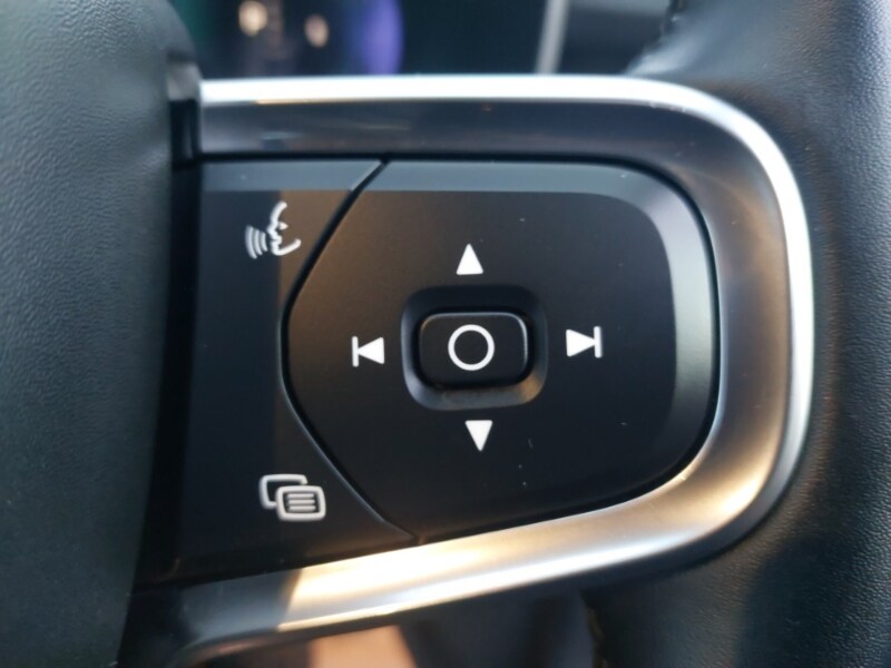 Used Volvo XC40 2023 for sale - 77563100: Photo 14