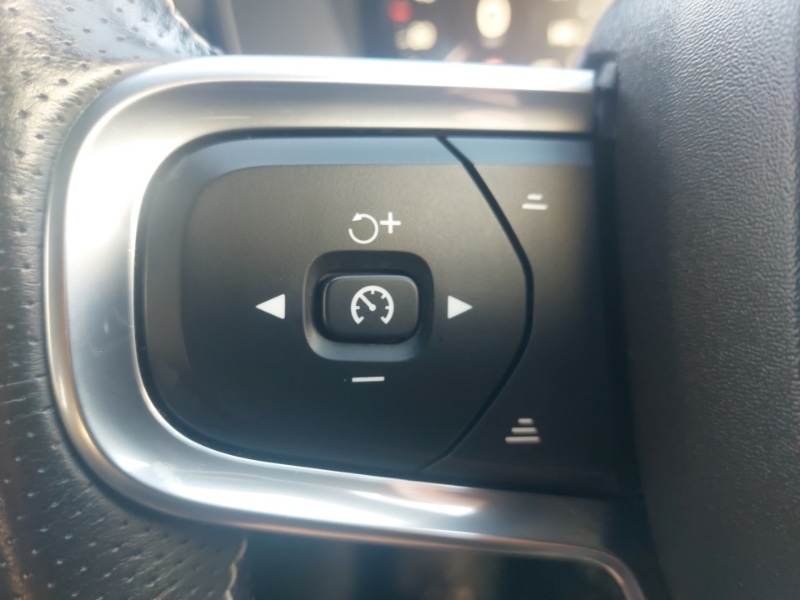 Used Volvo XC40 2019 for sale - 76437687: Photo 13