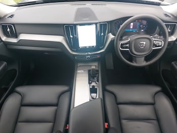 Used Volvo XC60 2023 for sale - 76160492: Photo