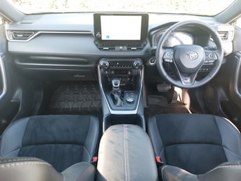 Used Toyota RAV4 2024 for sale - 79253240: Photo