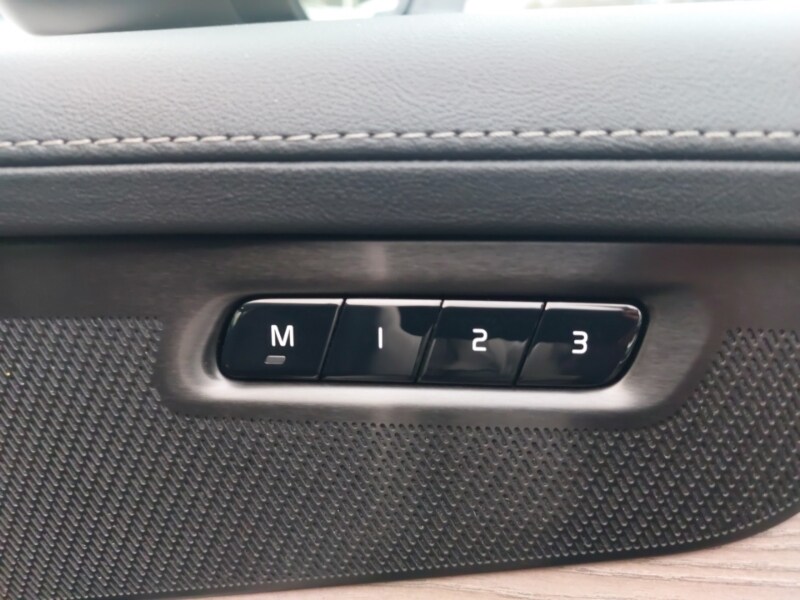 Used Volvo XC90 2025 for sale - 77015023: Photo 13