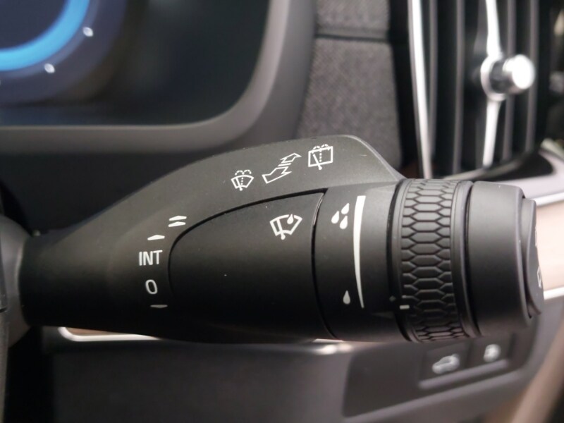 Used Volvo XC90 2025 for sale - 77015023: Photo 16