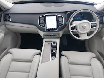 Used Volvo XC90 2024 for sale - 75664101: Photo