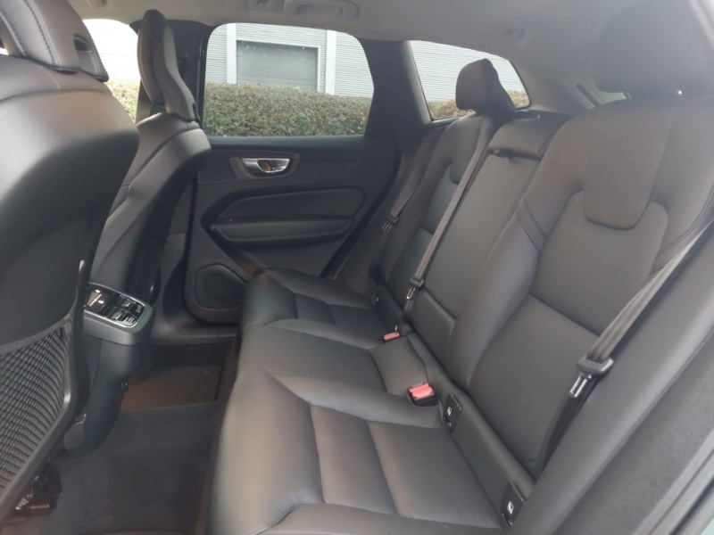 Used Volvo XC60 2023 for sale - 76471768: Photo 6