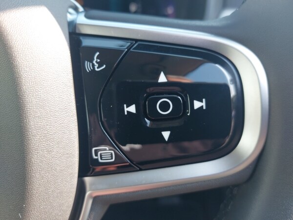 Used Volvo V90 2025 for sale - 75576452: Photo 17