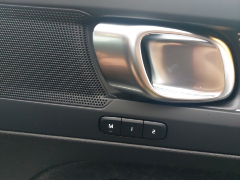 Used Volvo XC40 2025 for sale - 76708125: Photo 13