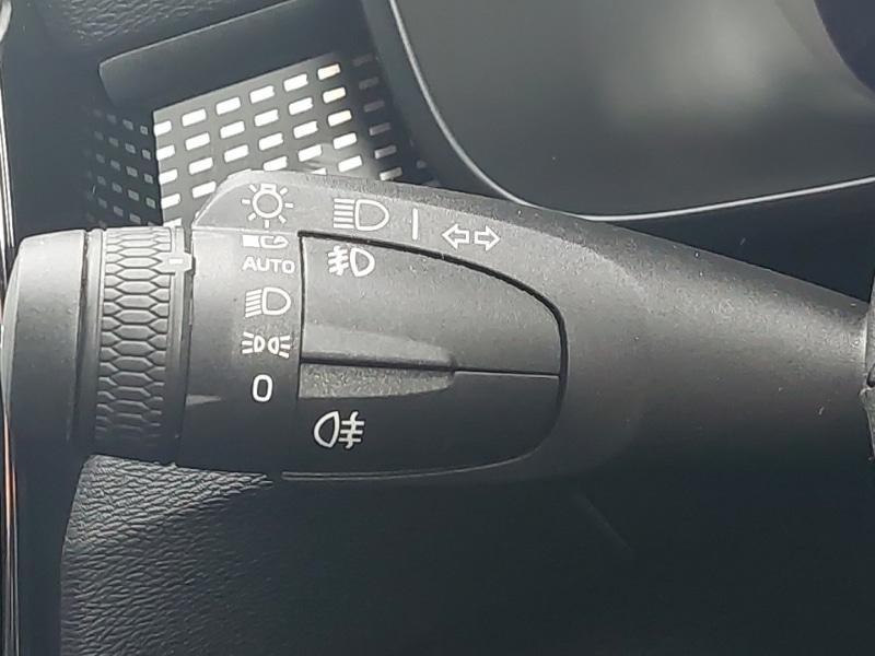 Used Volvo XC40 2021 for sale - 76129941: Photo 18