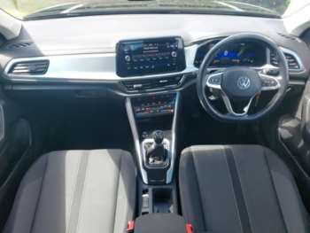 Used Volkswagen T-Roc 2023 for sale - 74847788: Photo