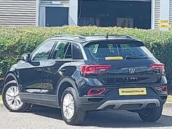 Used Volkswagen T-Roc 2023 for sale - 74847788: Photo