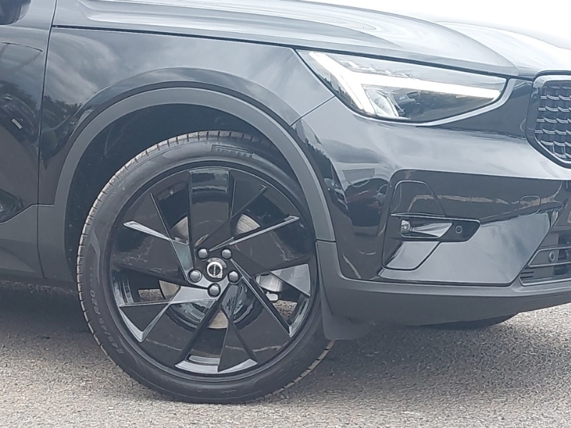 Used Volvo XC40 2025 for sale - 76493432: Photo 9