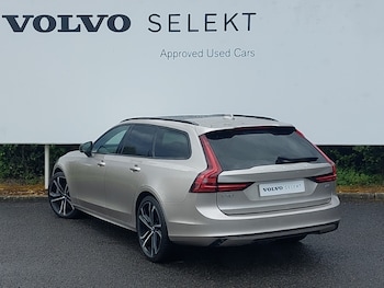Used Volvo V90 2023 for sale - 78884695: Photo