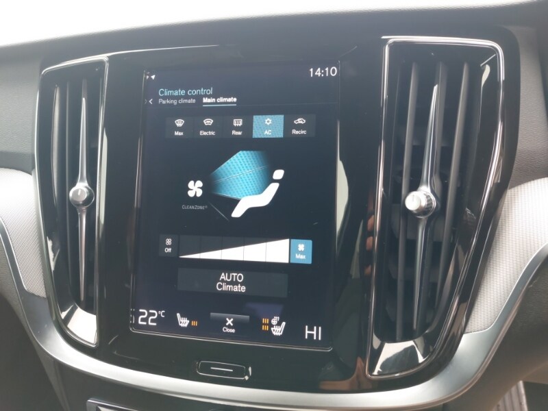 Used Volvo V60 2021 for sale - 76335966: Photo 17