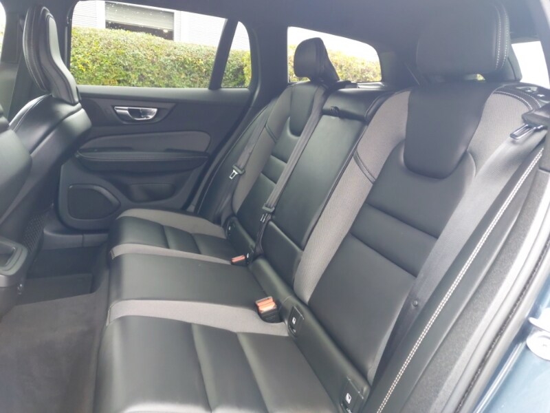 Used Volvo V60 2021 for sale - 76335966: Photo 6