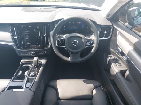 Used Volvo V90 2025 for sale - 75562479: Photo 7
