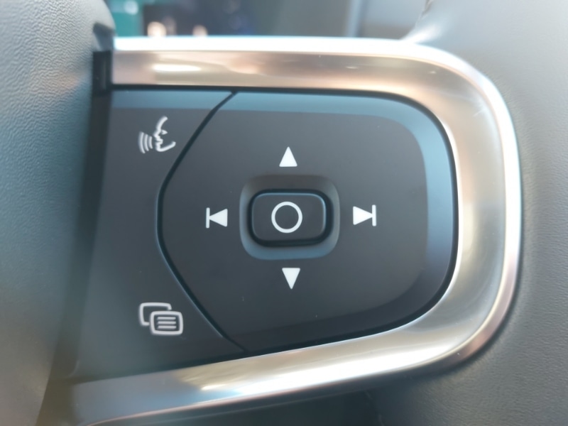 Used Volvo XC40 2025 for sale - 76854007: Photo 14