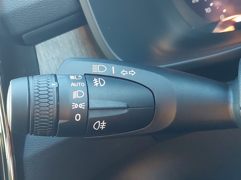 Used Volvo XC40 2025 for sale - 76854007: Photo 17