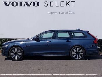 Used Volvo V90 2025 for sale - 75599805: Photo