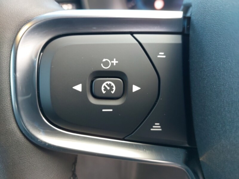 Used Volvo XC40 2025 for sale - 77209015: Photo 16