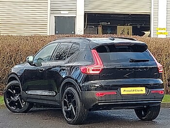 Used Volvo XC40 2025 for sale - 77209015: Photo