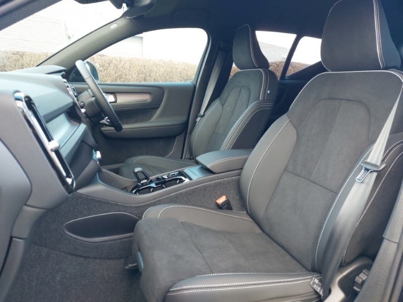 Used Volvo XC40 2025 for sale - 77209015: Photo 5