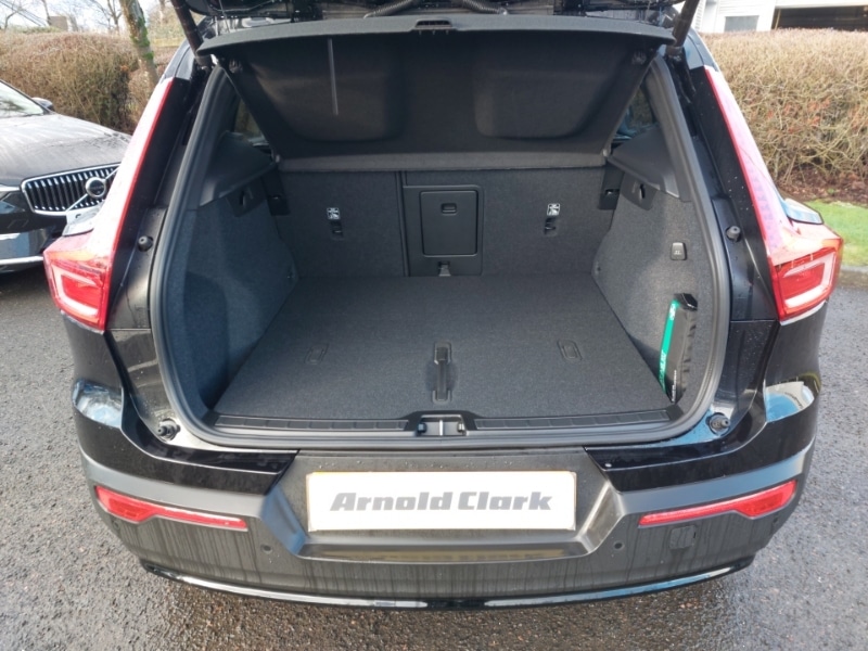 Used Volvo XC40 2025 for sale - 77209015: Photo 8