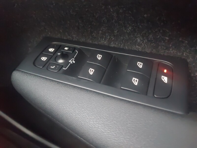 Used Volvo XC40 2019 for sale - 76199587: Photo 19