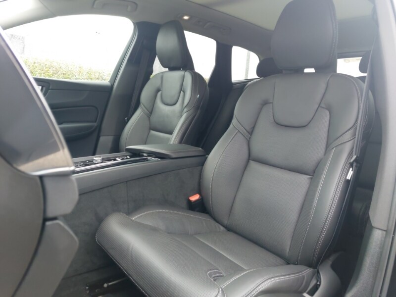 Used Volvo XC60 2024 for sale - 76258581: Photo 5