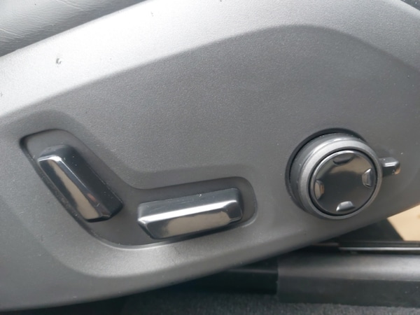 Used Volvo XC60 2024 for sale - 75695682: Photo 12