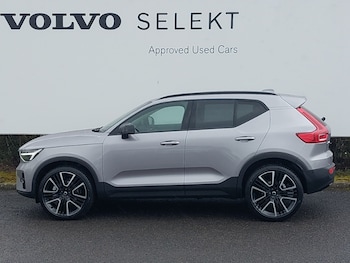 Used Volvo XC40 2025 for sale - 77999753: Photo