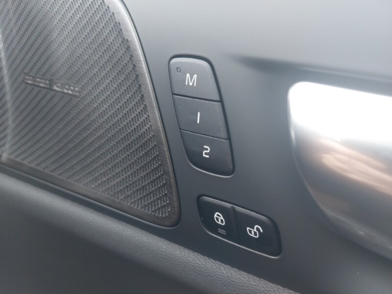 Used Volvo V60 2025 for sale - 77299628: Photo 12