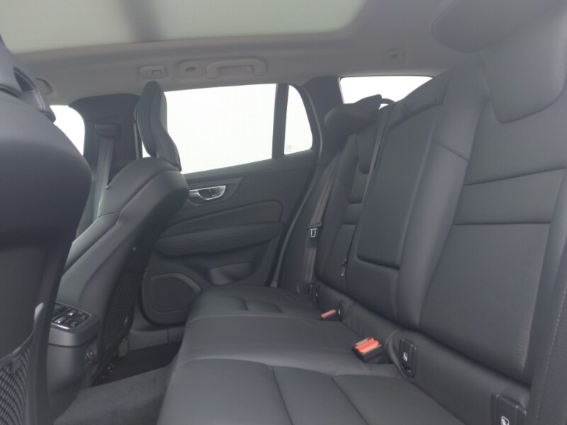 Used Volvo V60 2025 for sale - 77299628: Photo 6