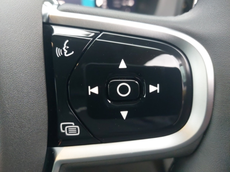 Used Volvo XC60 2025 for sale - 77299627: Photo 17