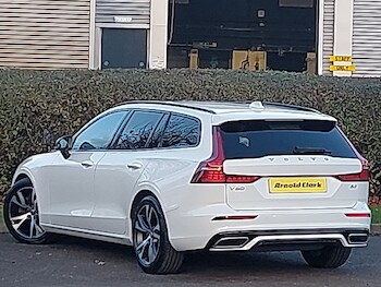 Used Volvo V60 2021 for sale - 76726423: Photo