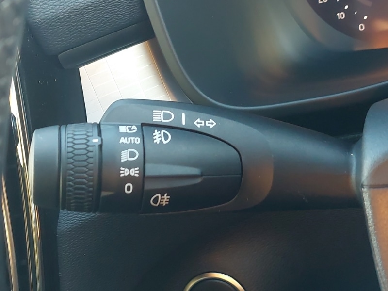 Used Volvo XC40 2025 for sale - 76579066: Photo 16