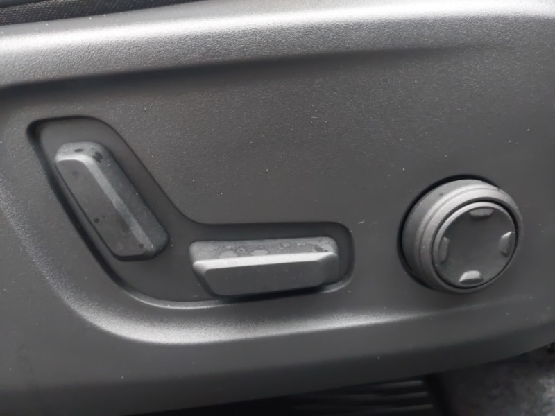 Used Volvo XC40 2025 for sale - 76978415: Photo 12