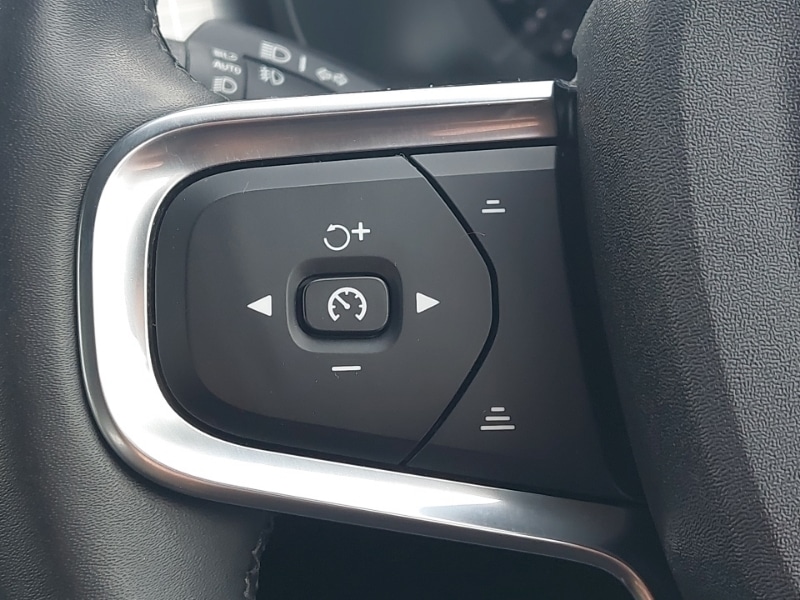 Used Volvo XC40 2023 for sale - 78203366: Photo 16