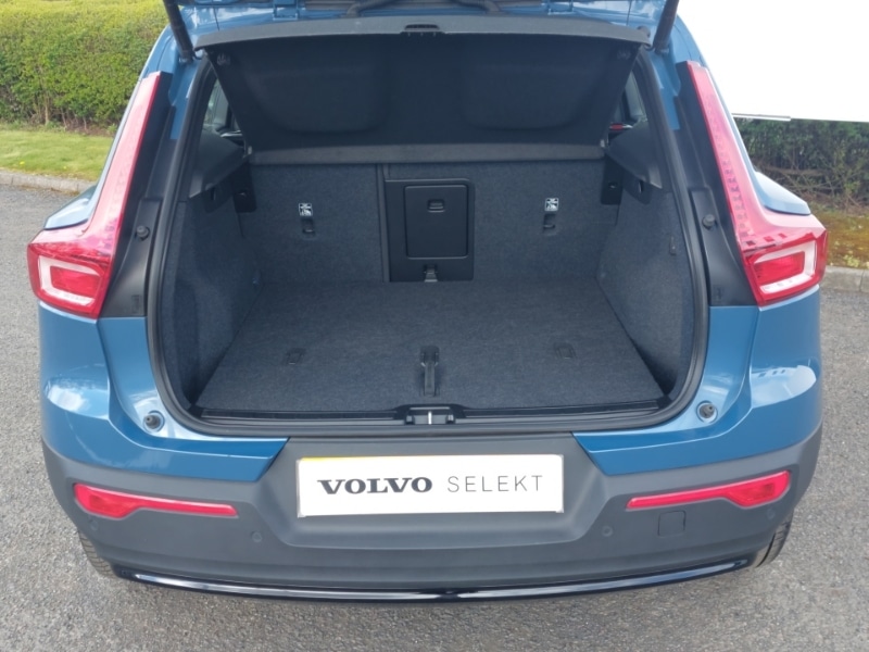 Used Volvo XC40 2023 for sale - 78203366: Photo 8