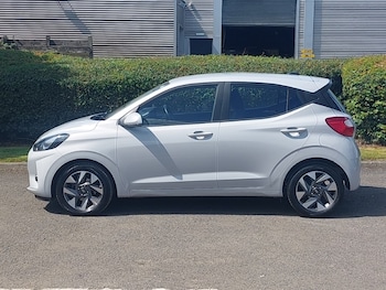 Used Hyundai i10 2024 for sale - 79263287: Photo