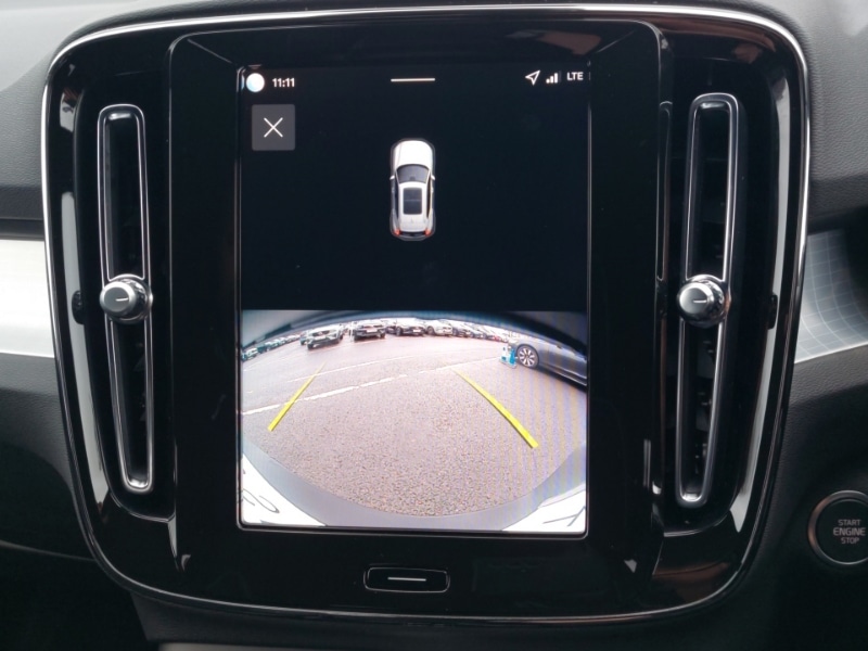 Used Volvo XC40 2025 for sale - 77815817: Photo 11