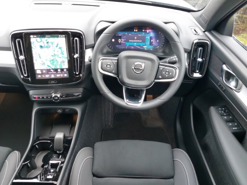 Used Volvo XC40 2025 for sale - 77815817: Photo 7