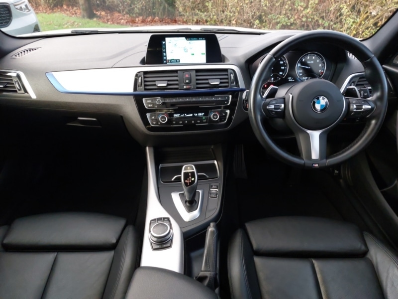 Used BMW 1 Series 2019 for sale - 76779962: Photo 2