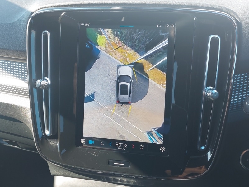 Used Volvo XC40 2023 for sale - 76054049: Photo 10