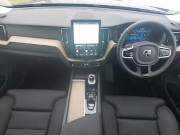 Used Volvo XC60 2026 for sale - 79799177: Photo