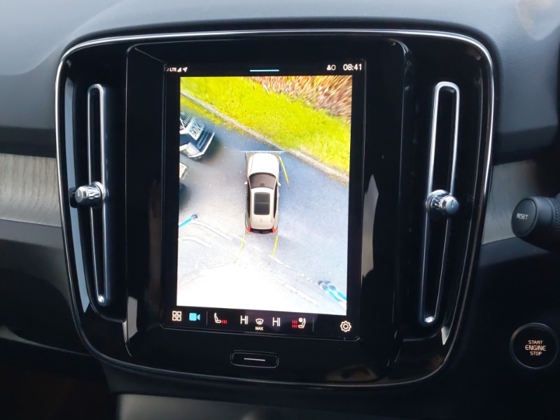 Used Volvo XC40 2023 for sale - 76906708: Photo 11