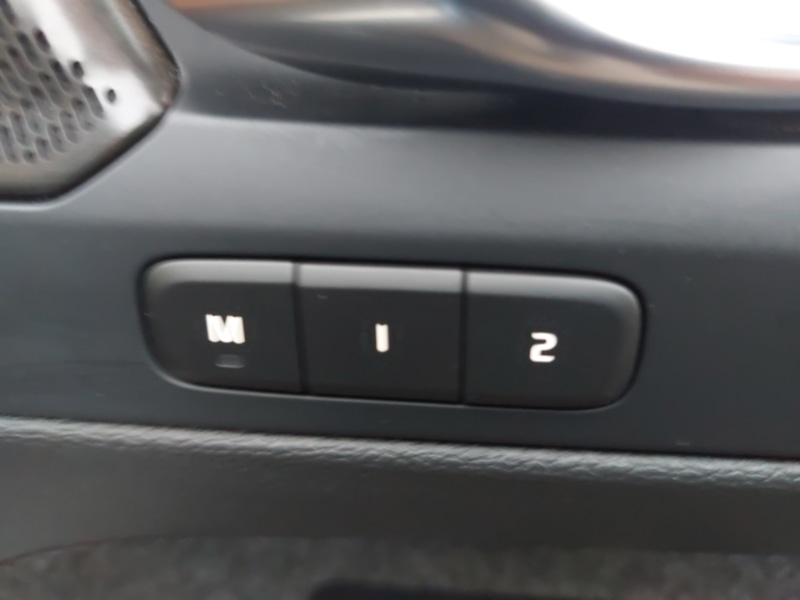 Used Volvo XC40 2023 for sale - 76906708: Photo 13