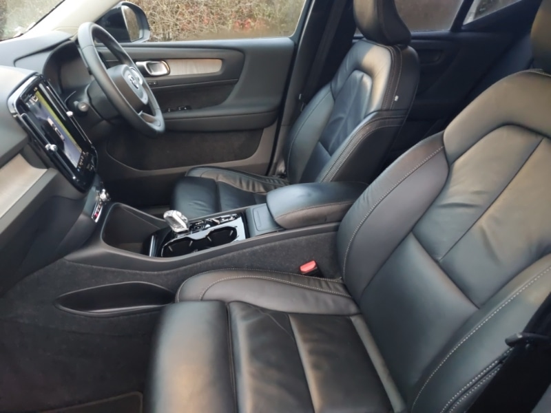 Used Volvo XC40 2023 for sale - 76906708: Photo 5